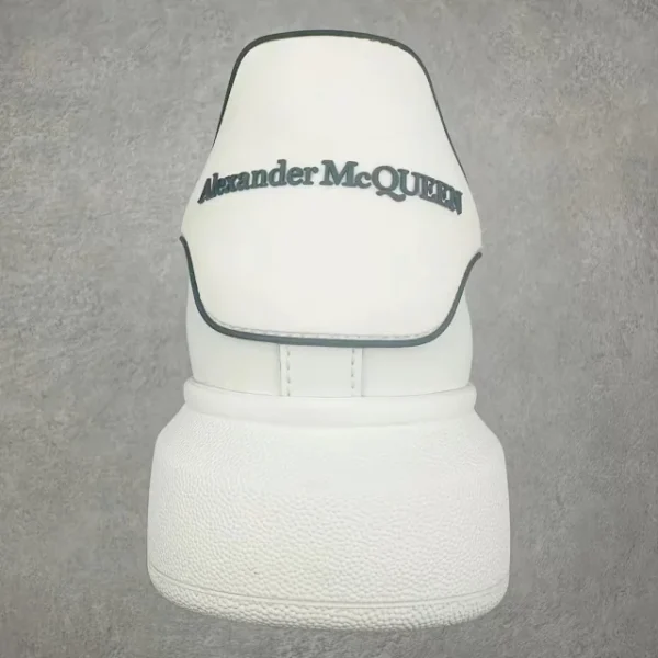 MCQUEEN - imagine 2
