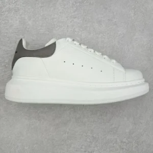 MCQUEEN