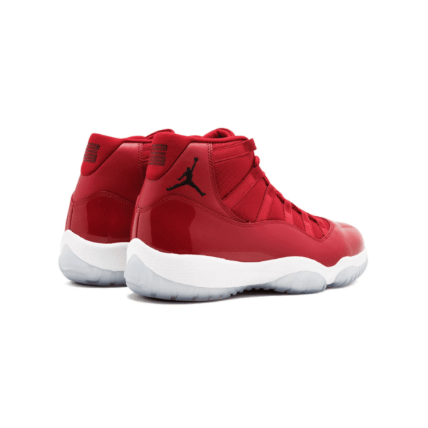 J11 Retro "Win Like '96" - imagine 3