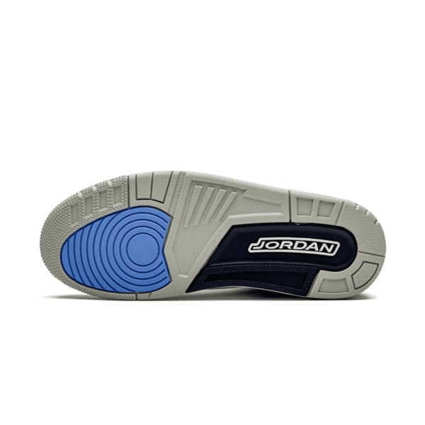 J3 Retro UNC - imagine 4