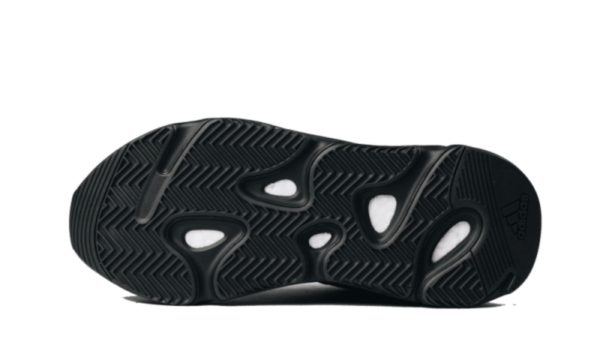 MNVN Triple Black - imagine 4