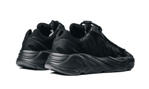 MNVN Triple Black - imagine 3